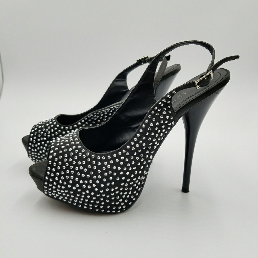 Black slingback heels